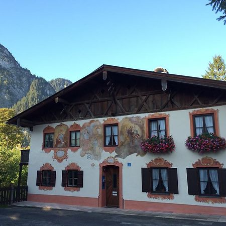 Ferienwohnungen Im Lueftlmalereck, Mussldomahaus Oberammergau Exterior foto