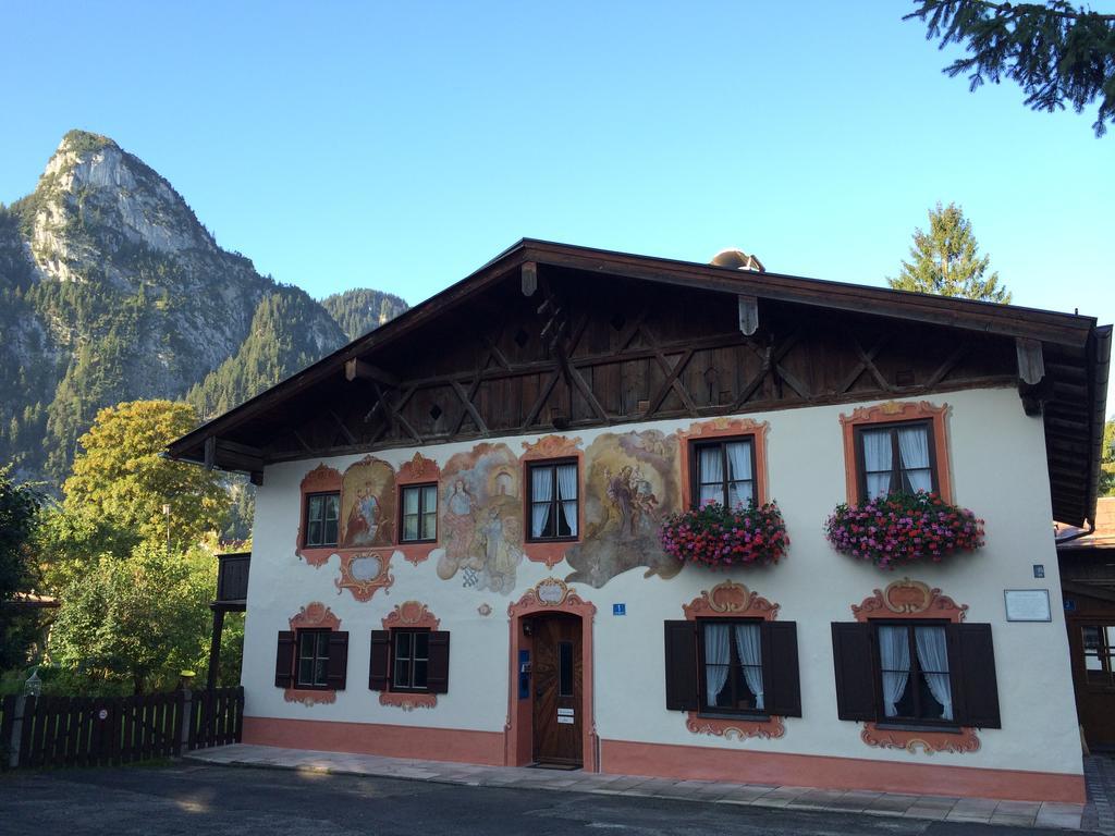Ferienwohnungen Im Lueftlmalereck, Mussldomahaus Oberammergau Exterior foto